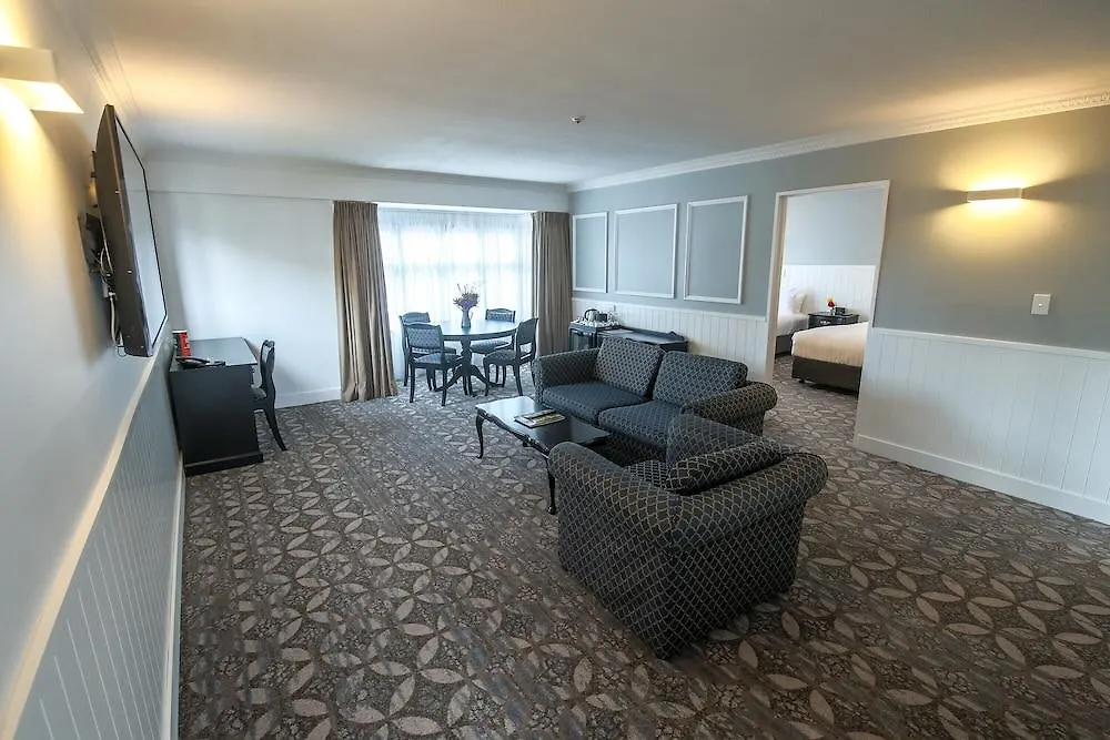 Scenic Hotel Cotswold Christchurch 4*,